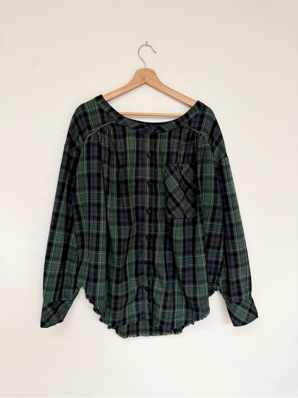 FREE PEOPLE hallie plaid oversized long sleeve button down / size L